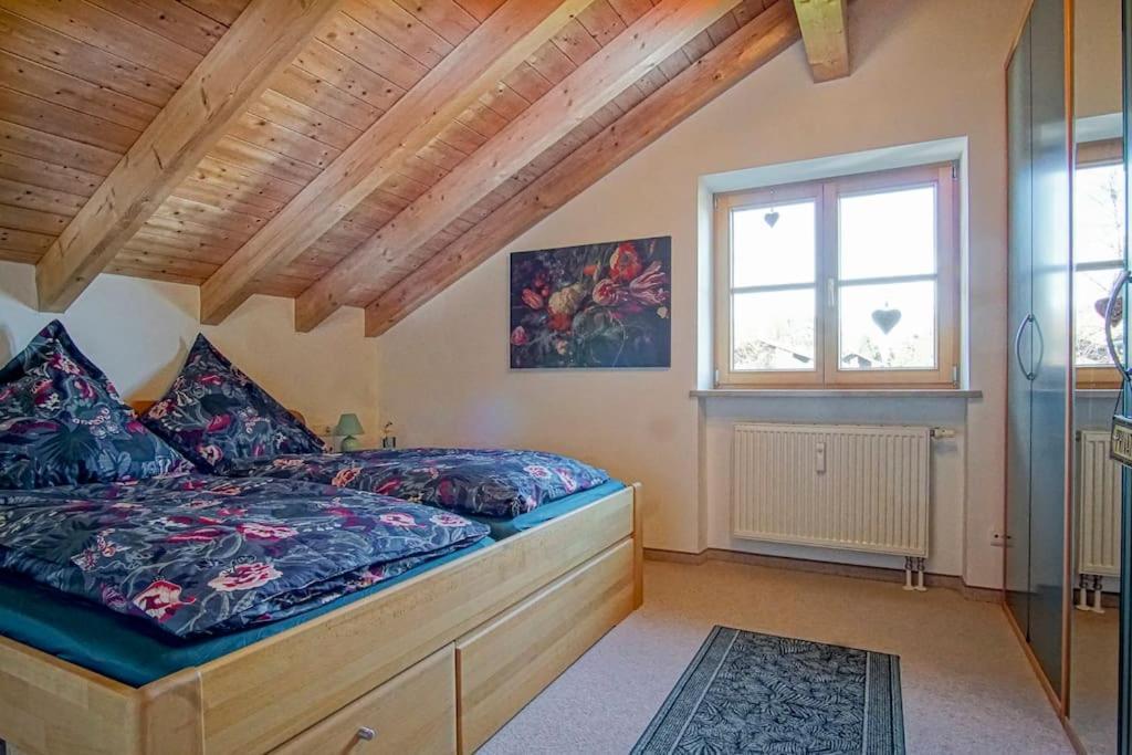 Luxury Living Near Weissensee +Balcony +Netflix フュッセン エクステリア 写真