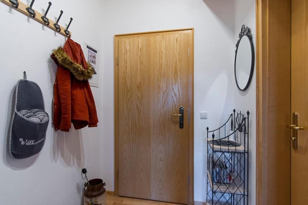 Luxury Living Near Weissensee +Balcony +Netflix フュッセン エクステリア 写真