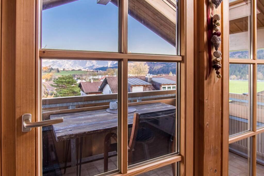 Luxury Living Near Weissensee +Balcony +Netflix フュッセン エクステリア 写真